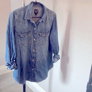 Western denim button up.